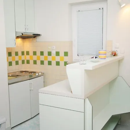 Апартаменты Studio Jesenice 5159a Крило